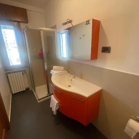 Falconera 3 Bedrooms - Agenzia Cocal Apartment