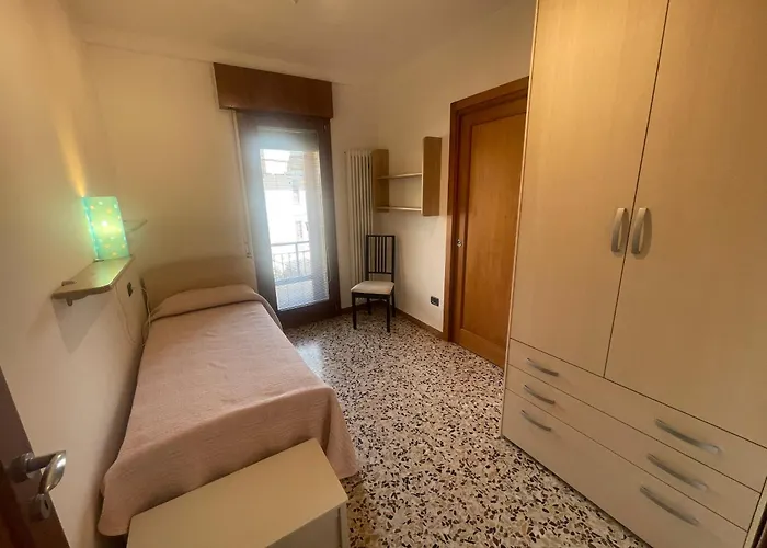 Apartamento Falconera 3 Bedrooms - Agenzia Cocal *
