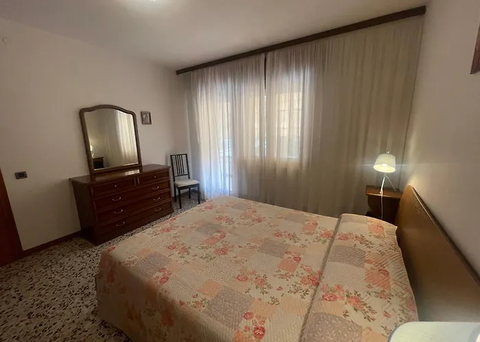 Apartamento Falconera 3 Bedrooms - Agenzia Cocal *